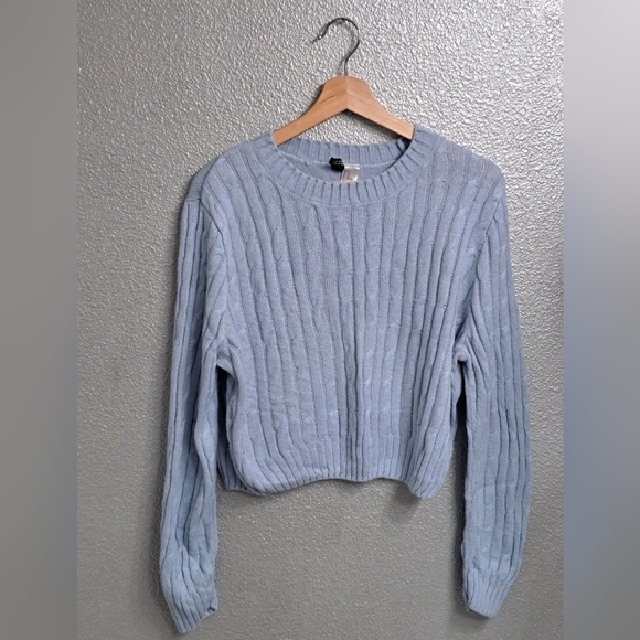 Divided Baby Blue Cropped Sweater Size XL - Picture 4 of 6